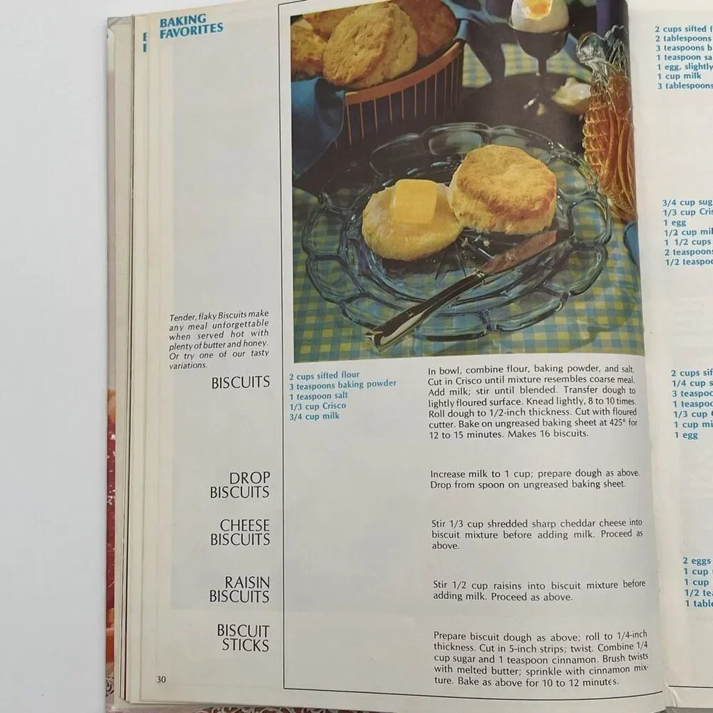 BETTER‎ HOMES AND GARDENS CRISCO'S 2 Book Set Treasury Christmas Crafts & Foods